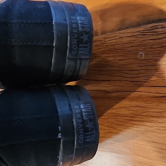 Converse Mens Black Sneakers - Picture 5 of 8